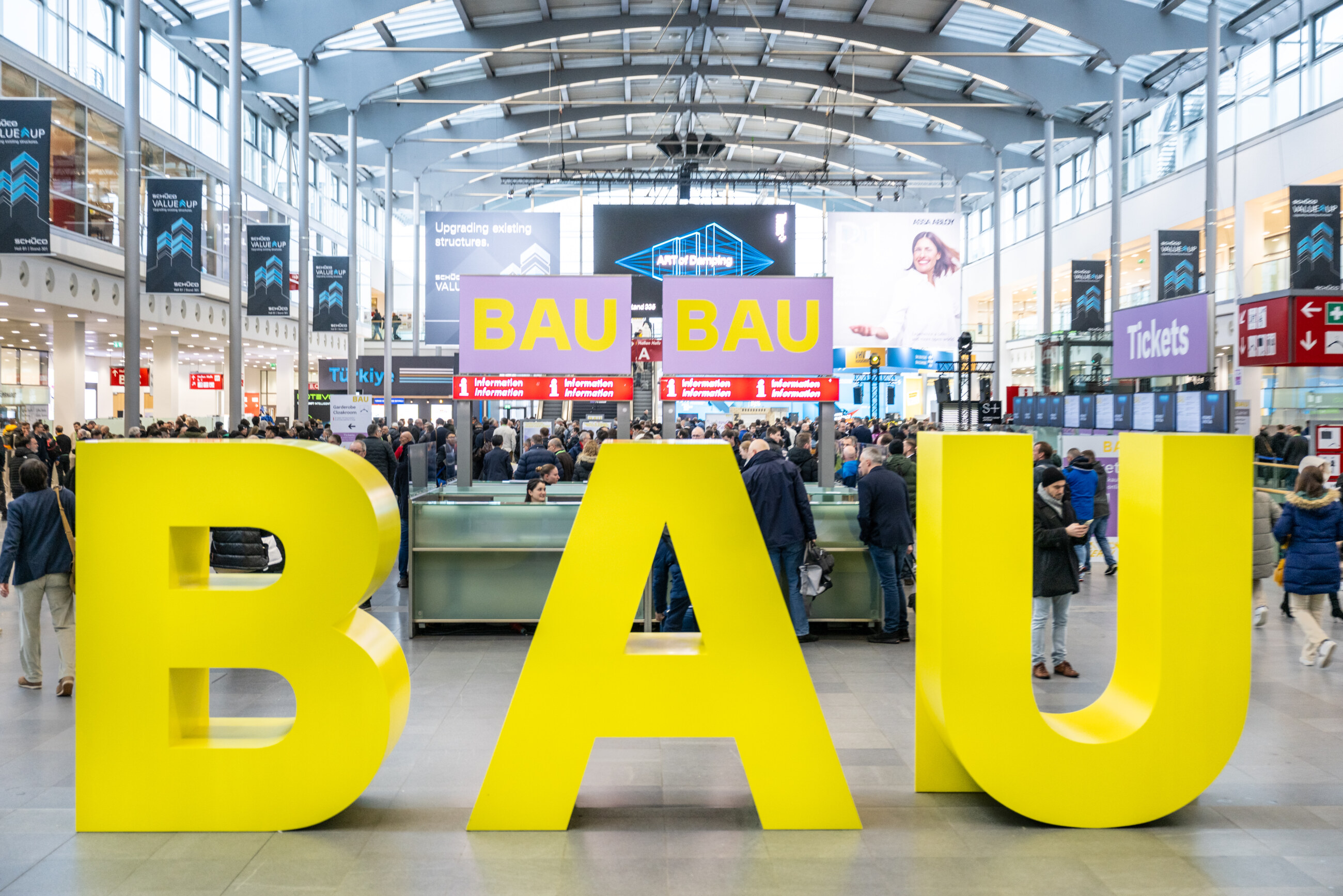 Bau Messe Projekt Kraft